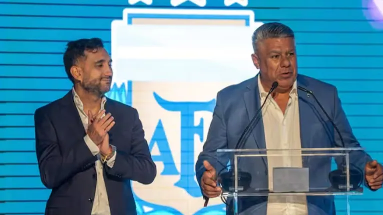 el-presidente-de-la-asociacion-del-futbol-argentino-claudio-chiqui-tapia-junto-al-financista-ariel-vallejo-foto-instagramariel-vallejo-WYAZFYTF45ABLLNZQYEQ33X7UQ