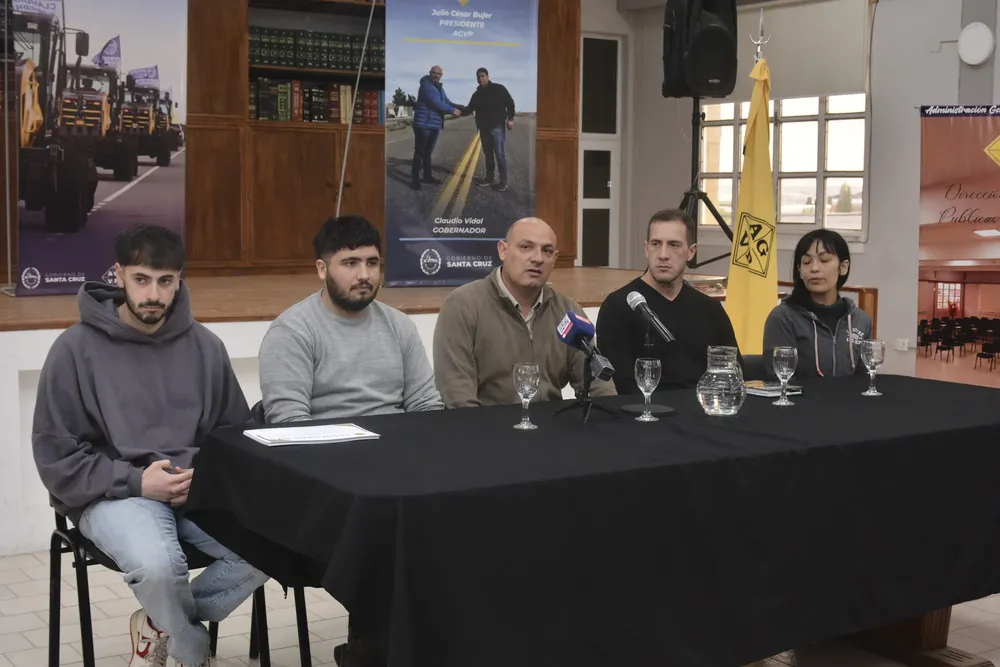 20251119_VIALIDAD_ENTREGA_CERTIFICADOS_ALUMNOS-3 2