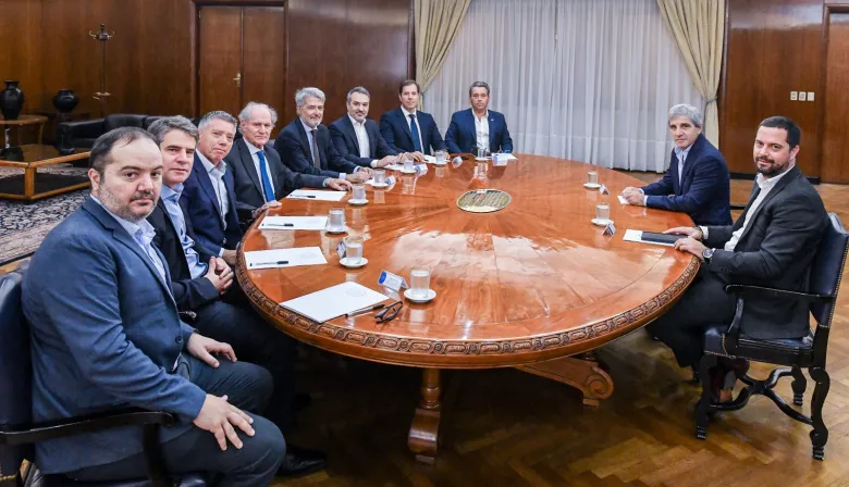 20260331123658_caputo-y-lavgine-con-supermercados