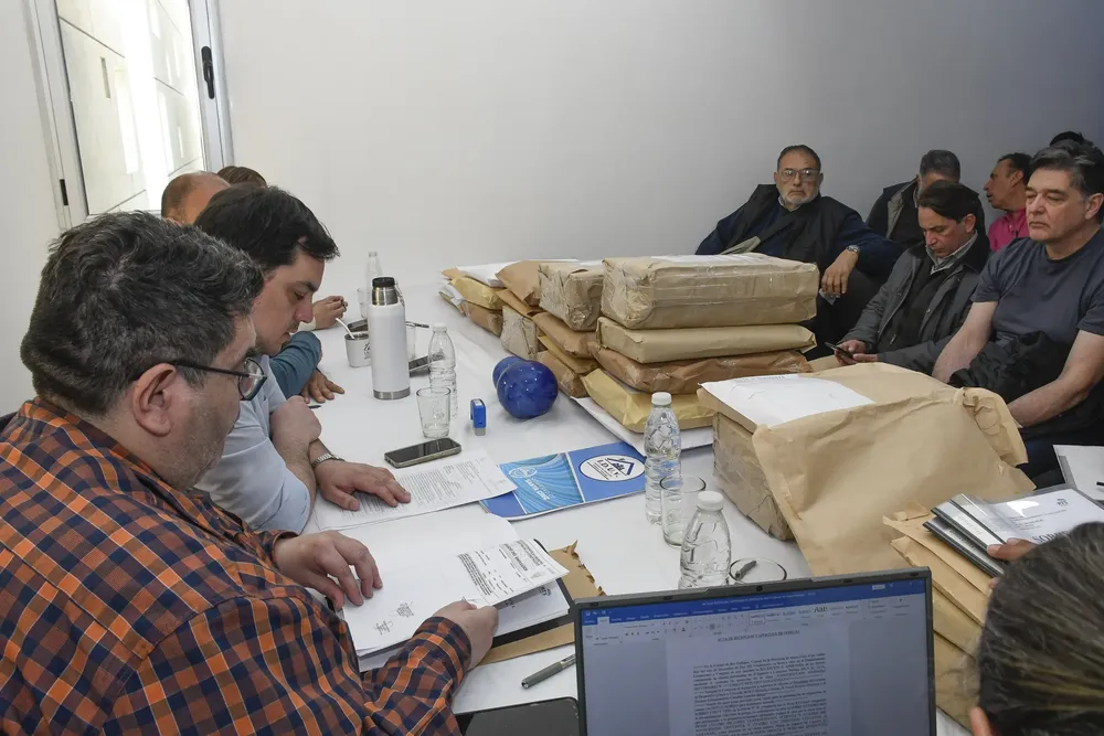 20241204_IDUV_APERTURA_SOBRES_LICITACION-12