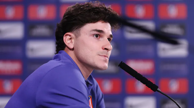 julian-alvarez-quiere-irse-del-atletico-de-madrid-al-barcelona-foto-xatleti-I4UYFJMDBJETZHAEGU6QGQOGNU