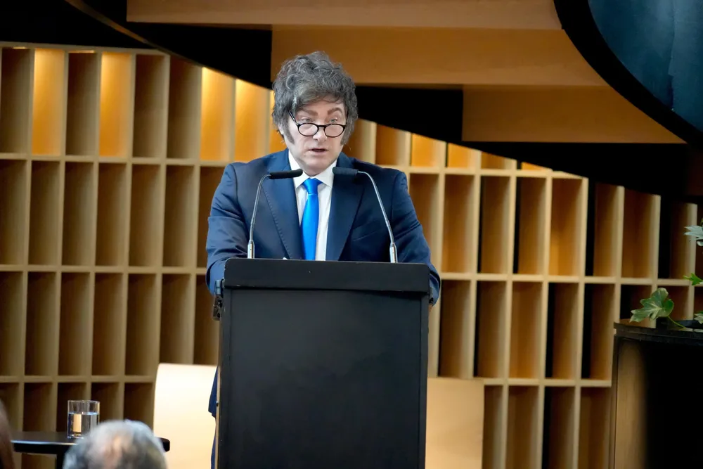 ccc13d01-5369-4f71-91f8-c3e79bd07315