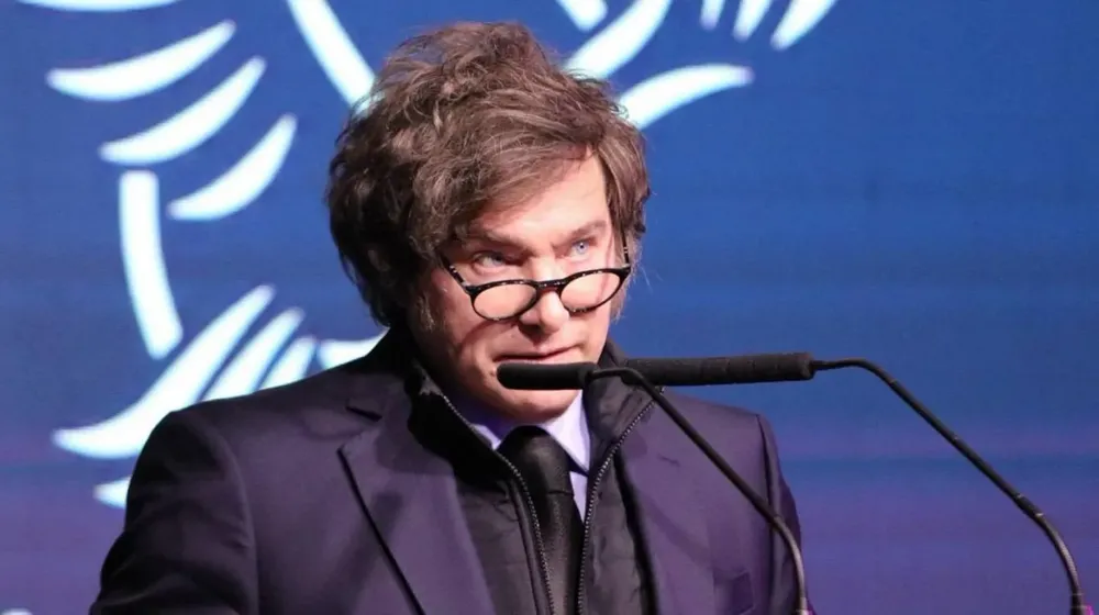 el-presidente-javier-milei-en-una-presentacion-ante-funcionarios-y-empresarios-en-puerto-madero-foto-presidencia-OSX5SZZYTFAKBAN6Y5NDFYGN5I