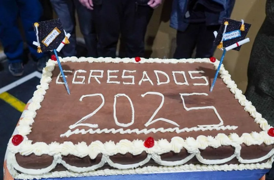 9362d7c2c8d79a4c744184b04bf047c5_XL