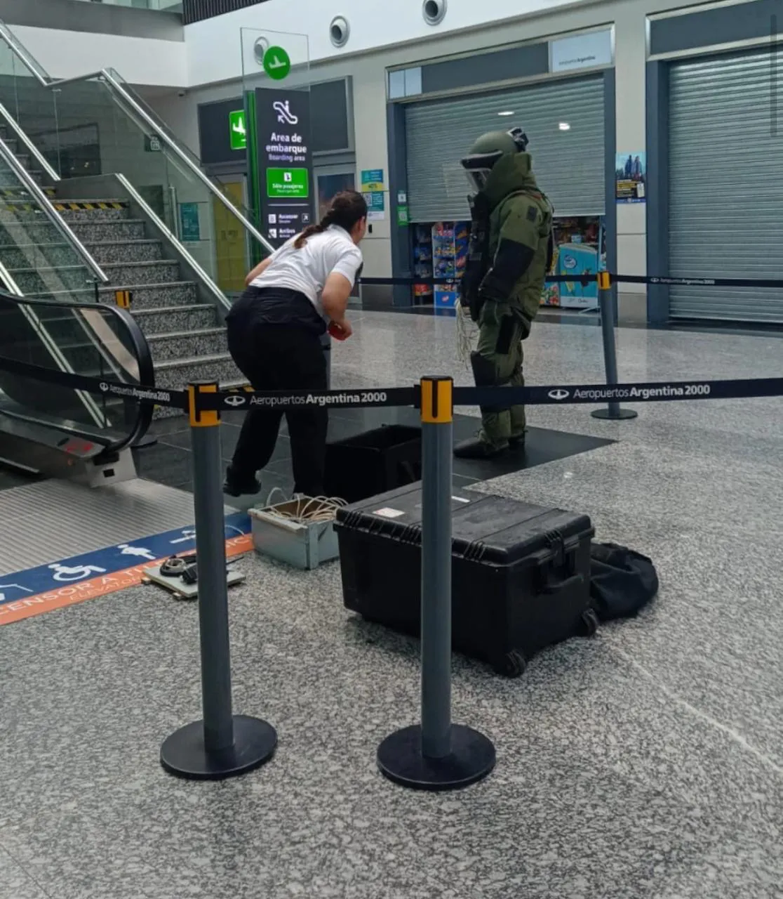 24fa0abf-a2cf-415d-954f-81ca10bb39b5