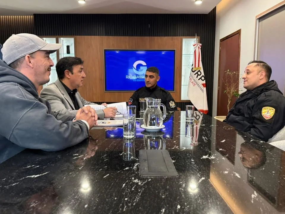 f1e021f4-80d7-437c-9fb6-9225df06fd91