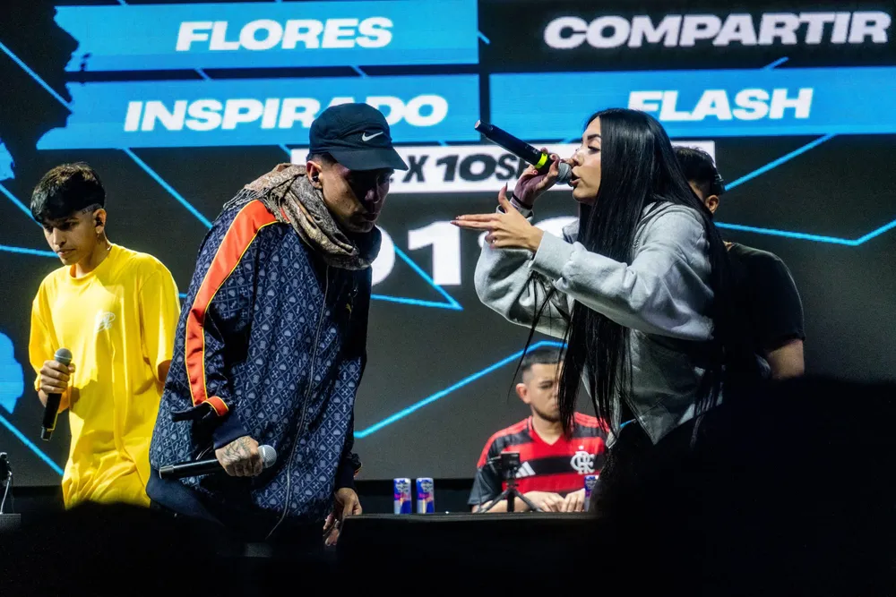 e6f7325f-e034-44c6-be46-6524f55bbf53