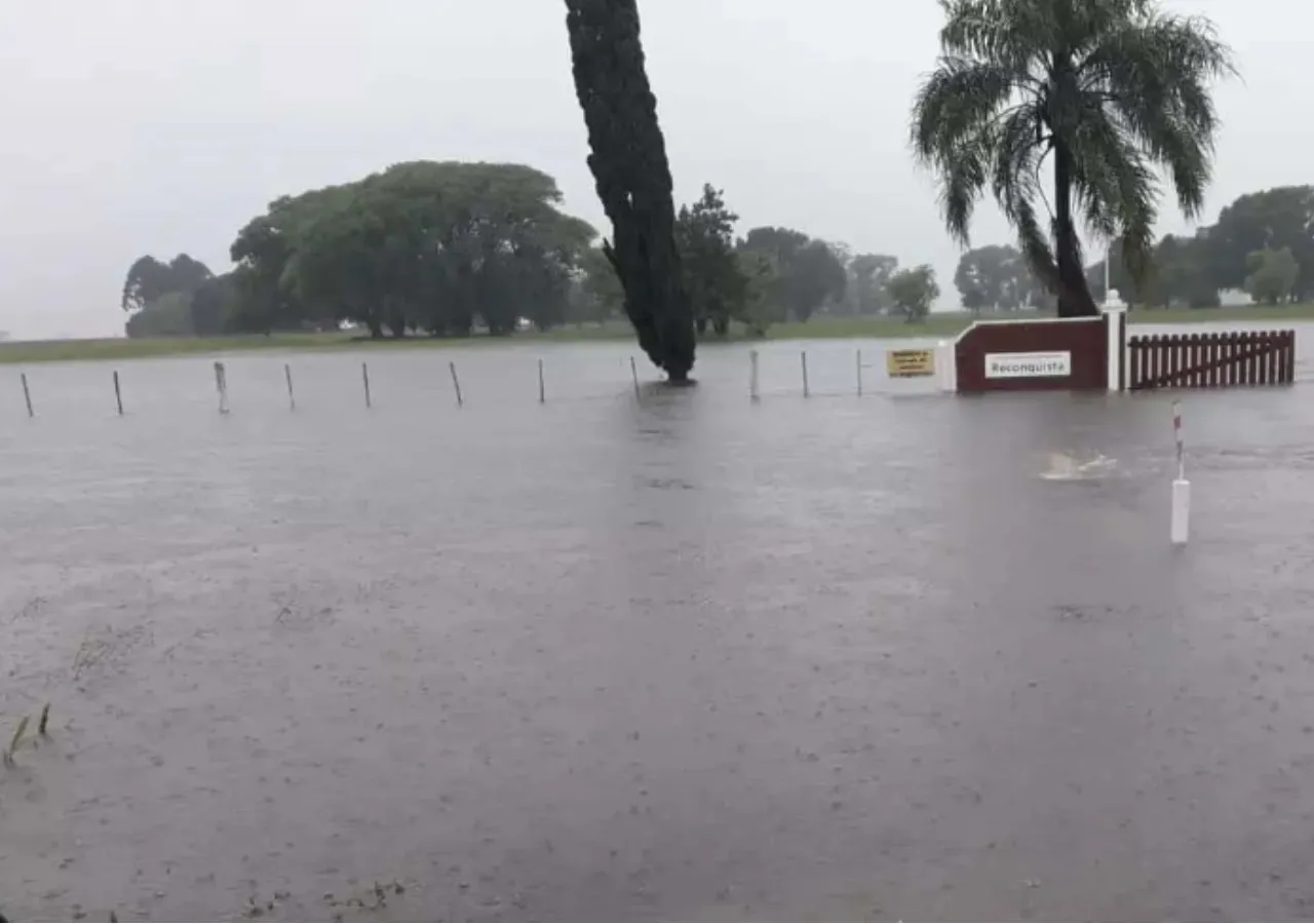 tormentas-argentina-muertos-evacuados-inundaciones-formosa-santa-fe-corrientes-1704970378442_1280