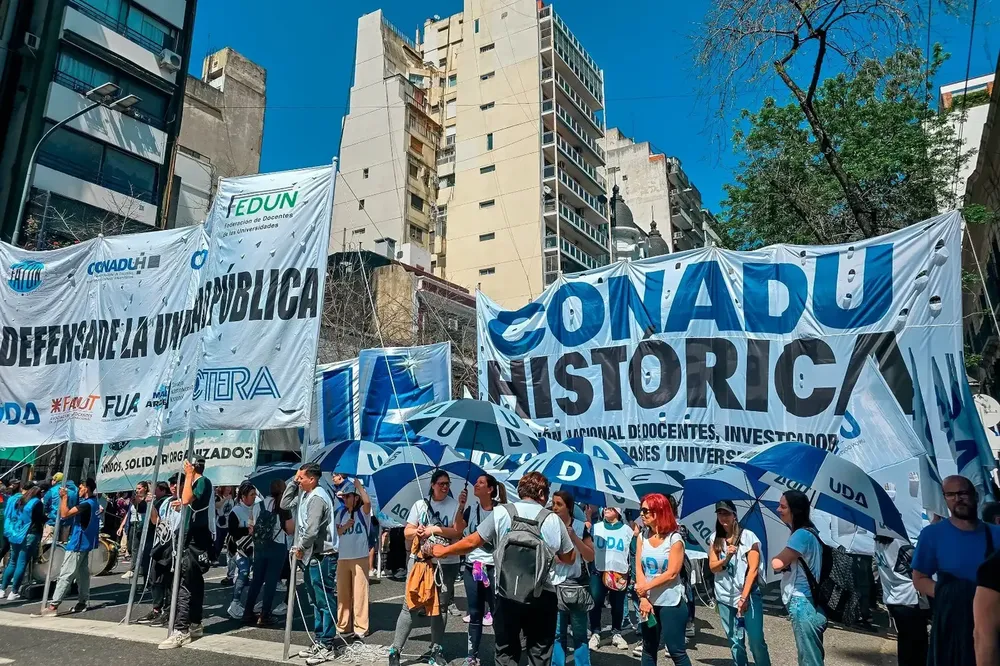 paro_universitario_marcha_de_docentes_de_conadu