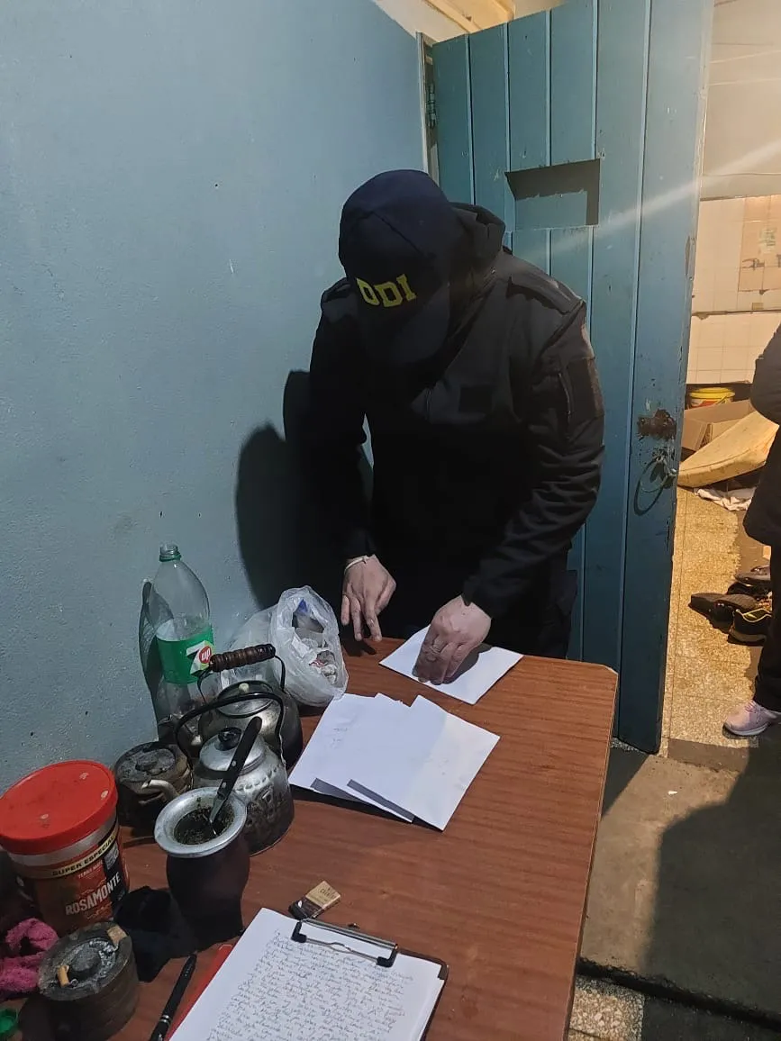 5ccc042f-7f25-4de3-b931-abb442597480