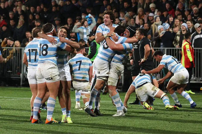 All Blasks Los Pumas