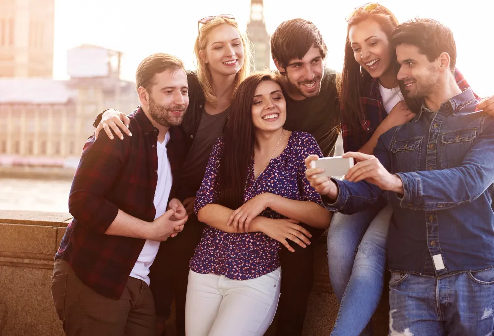 Rol-asignado-en-el-grupo-de-amigos-Centro-de-Psicologia-Integral-MC