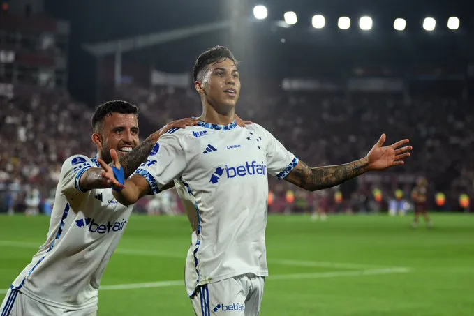 Lanús Cruzeiro