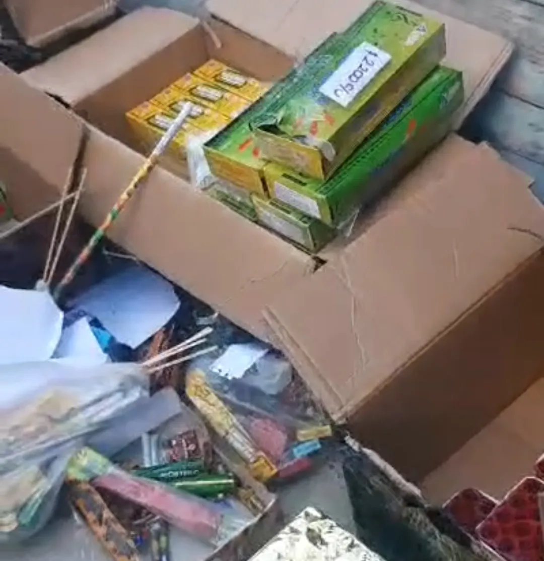 Screenshot_20231224-194643-01