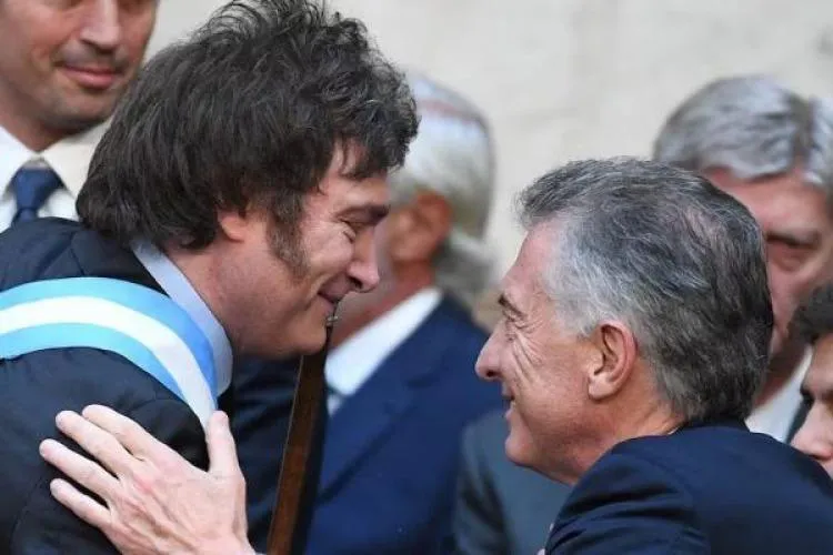 Macri Milei saludo