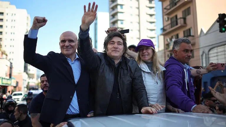 la-caravana-de-milei-en-lomas-de-zamora-fuente-2025-reutersagustin-marcarian-BZ3UBLEI2NHXZOOKXVEX6C2ARQ