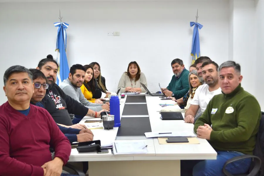 dd4bfd6413d40c911afa714ddff4adb0_XL