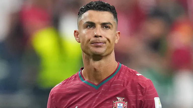 la-federacion-portuguesa-de-futbol-confirmo-la-sancion-a-cristiano-ronaldo-por-abandonar-la-concentracion-foto-ap-LXFOW4C3U5AABP3KLWWPT6AO54