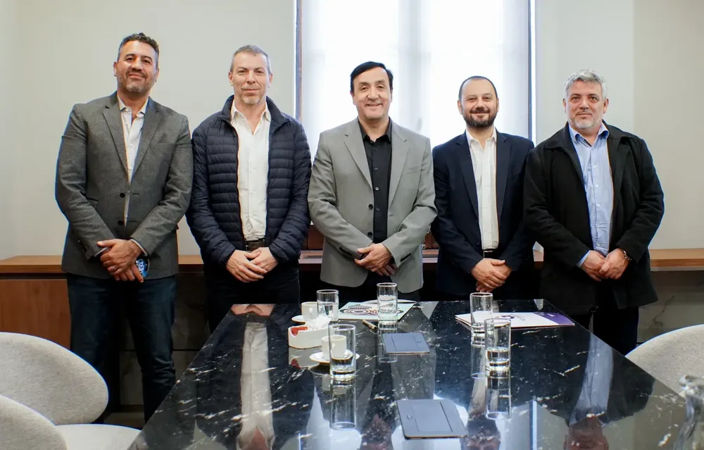 599510231_1298619712297632_7143003554359086920_n